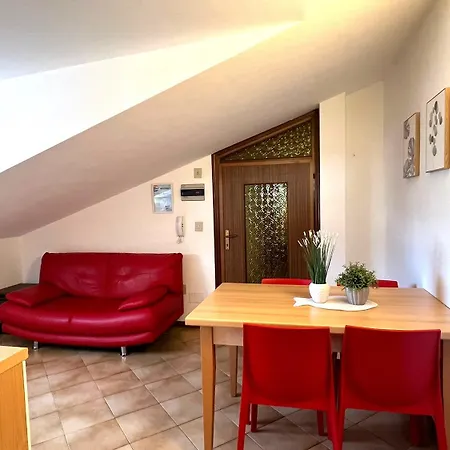 Apartment Adria Family Apartments: Beachside Comfort In Lido di Jesolo