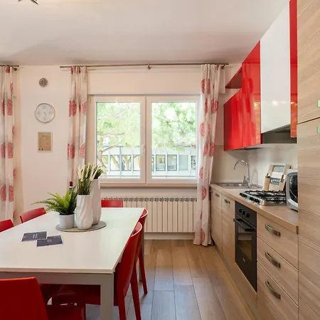 شقة Quadrilocale E Mansarde Bafile241 - Adria - Family ليدو دي يسولو