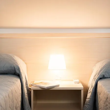 Quadrilocale E Mansarde Bafile241 - Adria - Family *