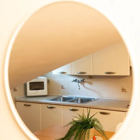 Quadrilocale E Mansarde Bafile241 - Adria - Family