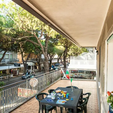 Quadrilocale E Mansarde Bafile241 - Adria - Family شقة *